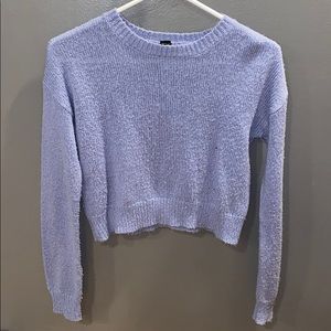 Crop style sweater 💙🍂